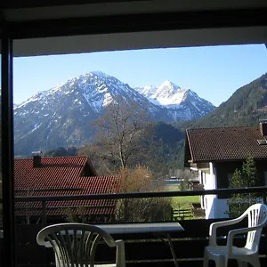 Halder, Ihr Bett Im Allgäu Apartment